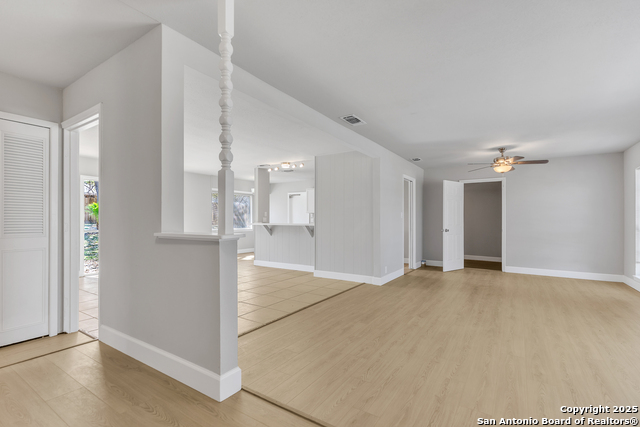 Image 6 of 31 For 4214 Flint Hill St