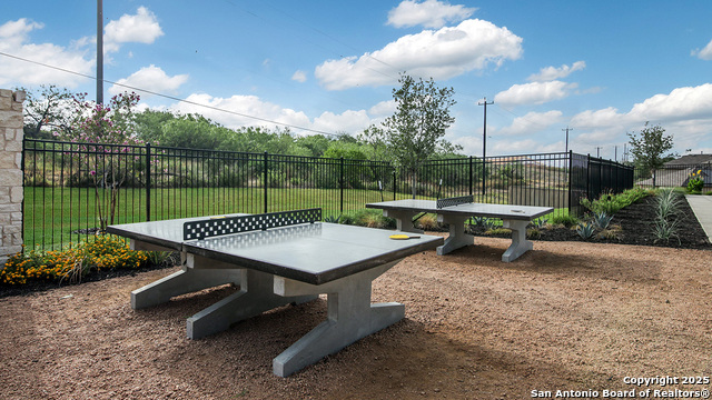 Listing photo id 48 for 10717 Dazzle