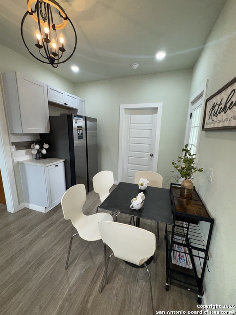 Image 12 of 16 For 647 San Gabriel N