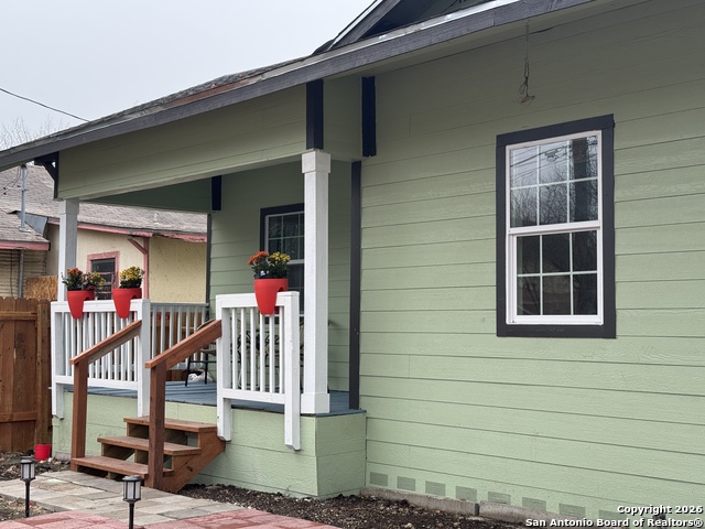 Image 16 of 16 For 647 San Gabriel N