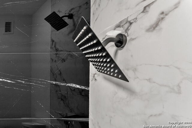 Image 36 of 36 For 1505 Woodlawn  3