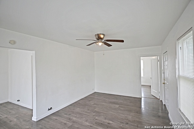 Image 6 of 18 For 968 Cedar E 100