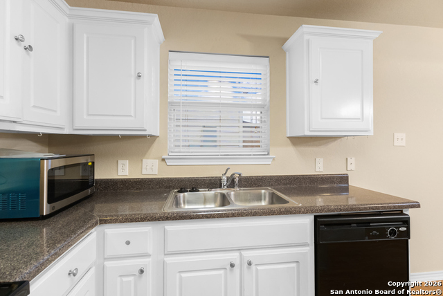 Image 10 of 29 For 5511 Hidden Canyon