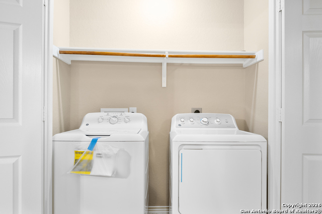 Image 24 of 29 For 5511 Hidden Canyon