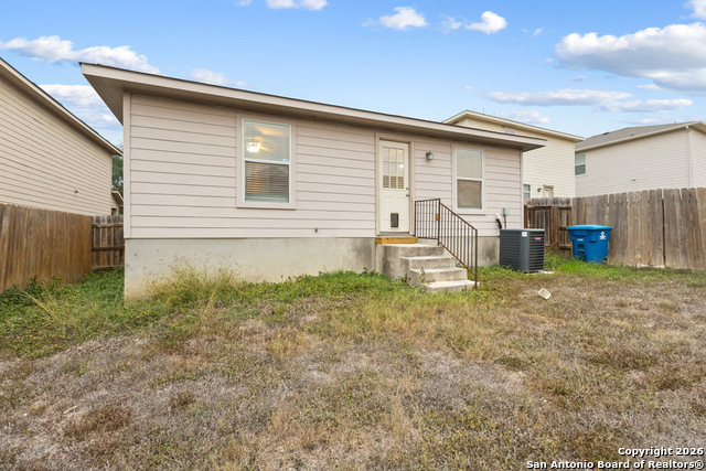 Image 25 of 29 For 5511 Hidden Canyon