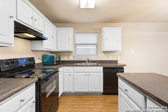 Image 8 of 29 For 5511 Hidden Canyon