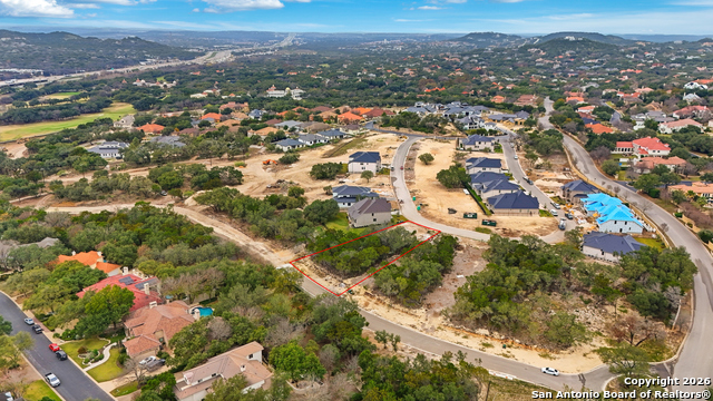 Image 11 of 12 For 6619 Live Oak Valley