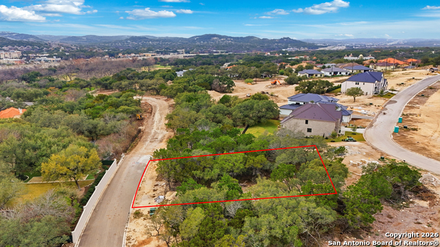 Image 4 of 12 For 6619 Live Oak Valley