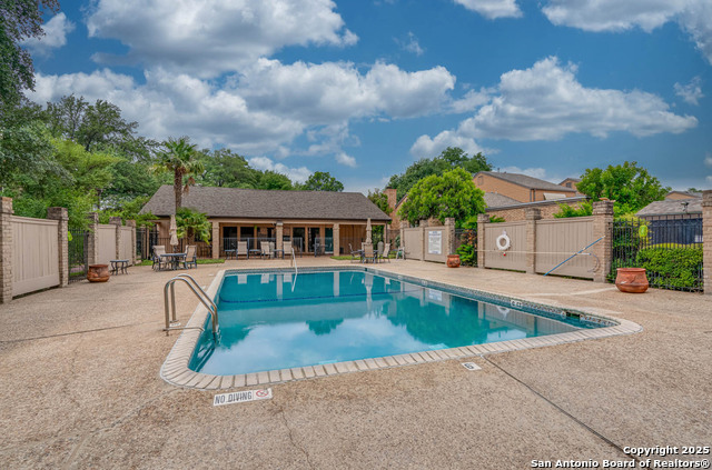 Image 33 of 34 For 8919 Wickfield