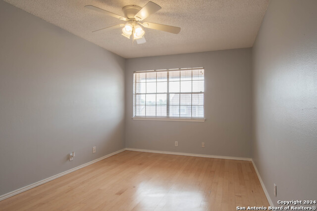 Image 14 of 21 For 9140 Timberpath  3705