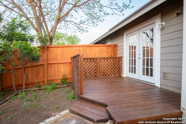 Image 18 of 21 For 9140 Timberpath  3705