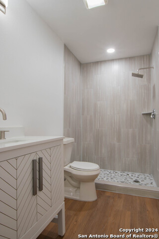 Image 9 of 21 For 9140 Timberpath  3705