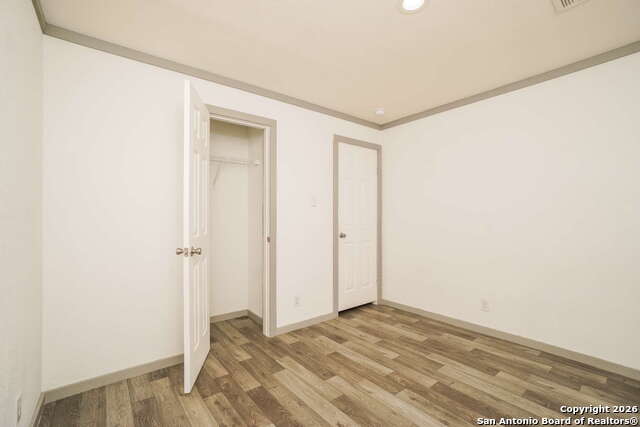 Image 10 of 32 For 193 Live Oaks  3