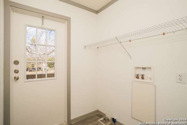 Image 14 of 32 For 193 Live Oaks  3