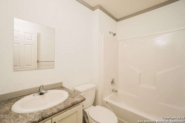 Image 30 of 32 For 193 Live Oaks  3