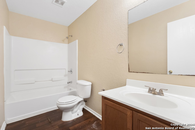 Image 32 of 39 For 4302 Stetson View