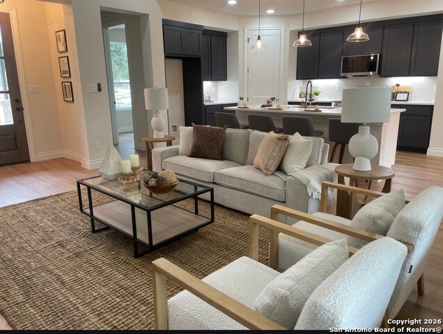 Image 13 of 32 For 860 Rayner Ranch