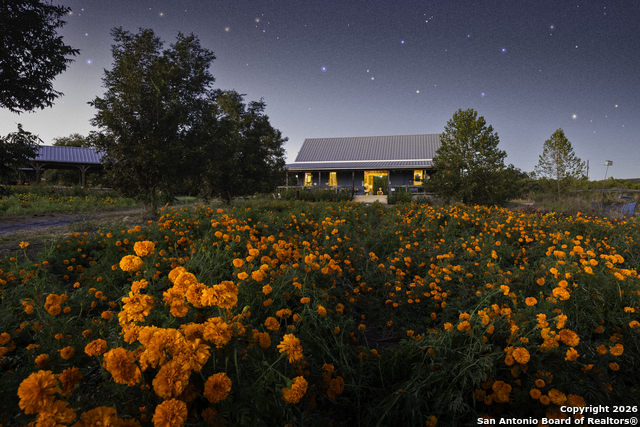 Image 35 of 40 For 13977 Ranch Road 2325