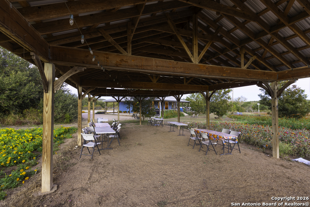 Image 38 of 40 For 13977 Ranch Road 2325