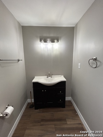 Image 15 of 38 For 1101 Crockett E