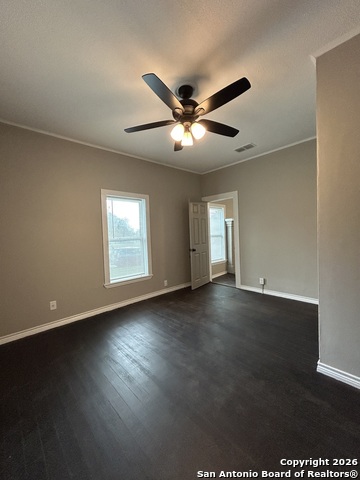 Image 19 of 38 For 1101 Crockett E