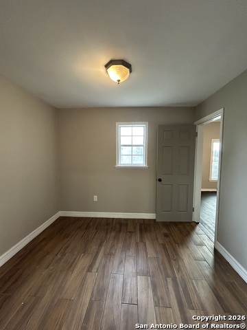 Image 25 of 38 For 1101 Crockett E