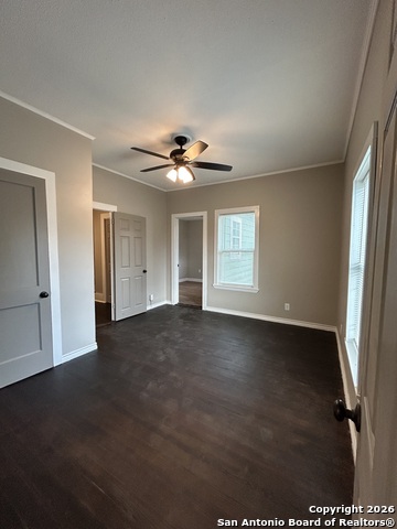 Image 28 of 38 For 1101 Crockett E