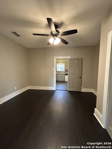 Image 29 of 38 For 1101 Crockett E