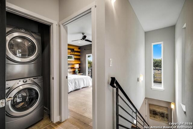 Image 14 of 26 For 1417 Crockett St E