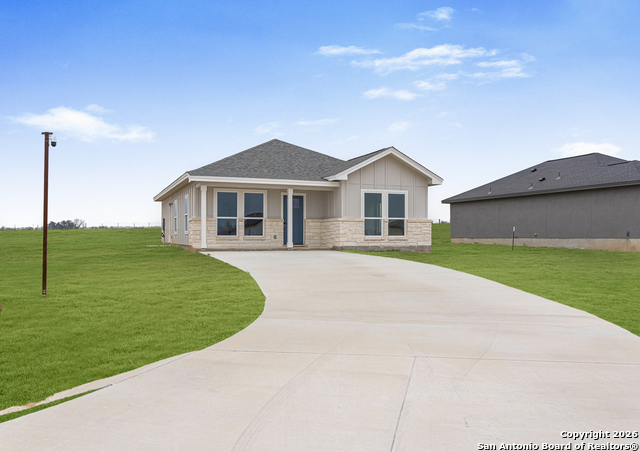 Details for 140 Camino Verde, La Vernia, TX 78121