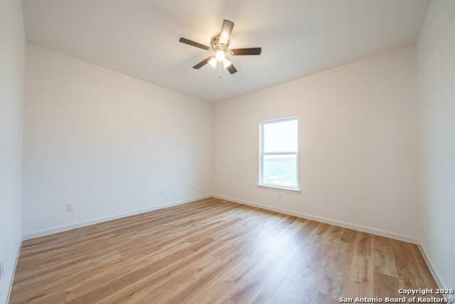 Image 18 of 40 For 140 Camino Verde