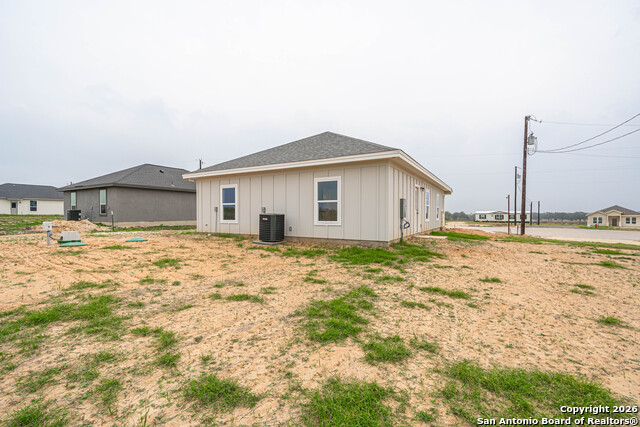 Image 38 of 40 For 140 Camino Verde