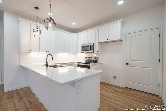 Image 9 of 40 For 140 Camino Verde