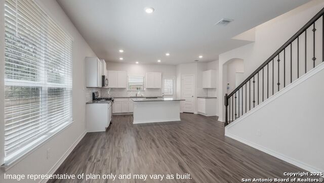 Listing photo id 6 for 20833 Stonework Spur