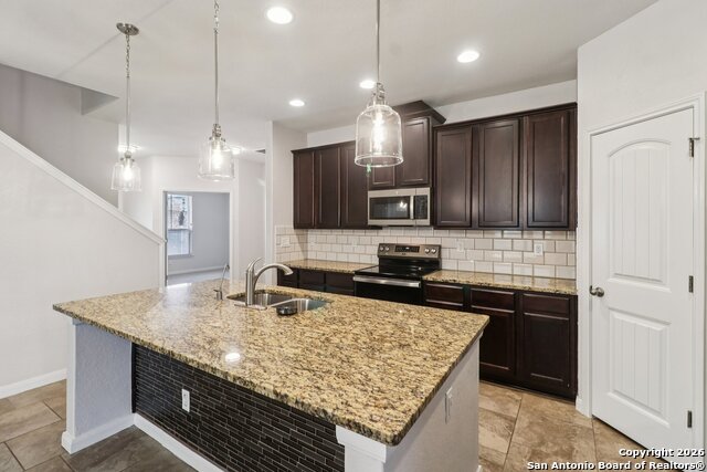 Image 5 of 36 For 6215 Campfire