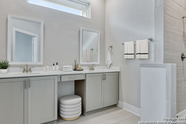 Image 10 of 34 For 8851 Oakland Rd  Unit 31