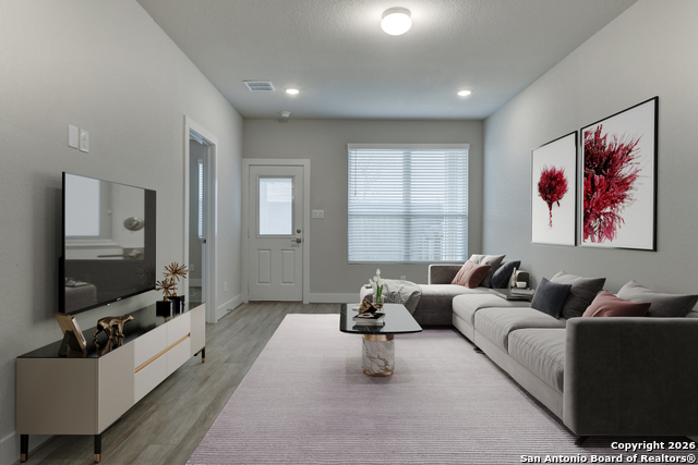 Image 14 of 34 For 8851 Oakland Rd  Unit 31