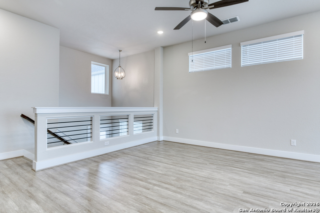 Image 4 of 34 For 8851 Oakland Rd  Unit 31