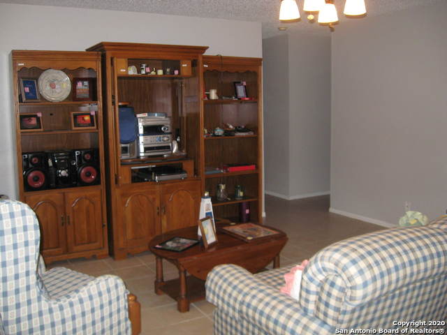 Image 2 of 14 For 21615 Hyerwood