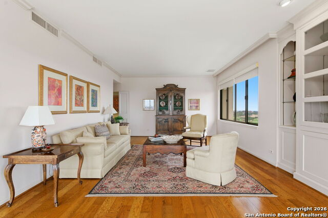 Image 20 of 42 For 4001 New Braunfels N 1206