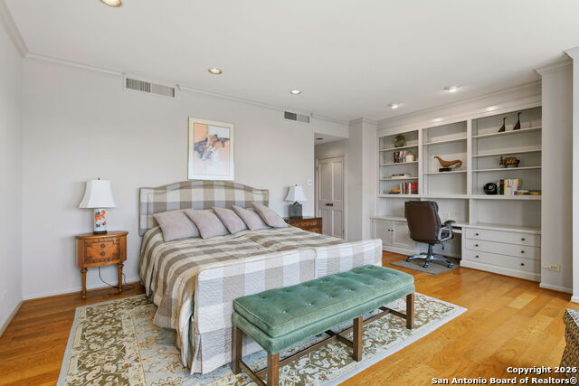 Image 26 of 42 For 4001 New Braunfels N 1206