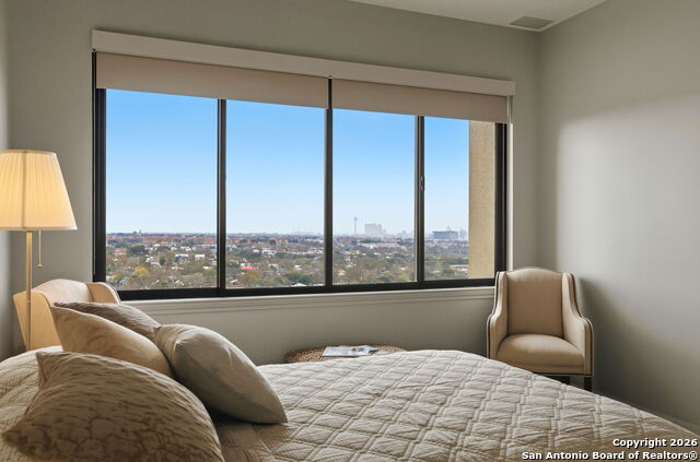 Image 33 of 42 For 4001 New Braunfels N 1206