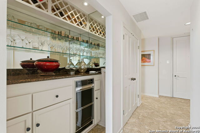 Image 7 of 42 For 4001 New Braunfels N 1206