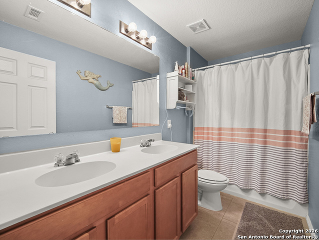 Image 39 of 50 For 102 Texas Thistle