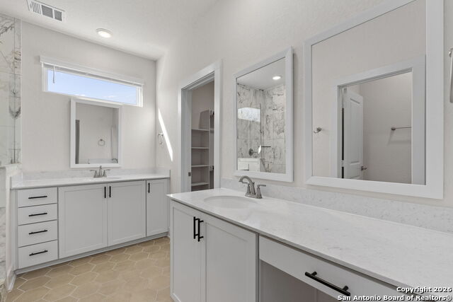 Image 22 of 31 For 8851 Oakland Rd 24