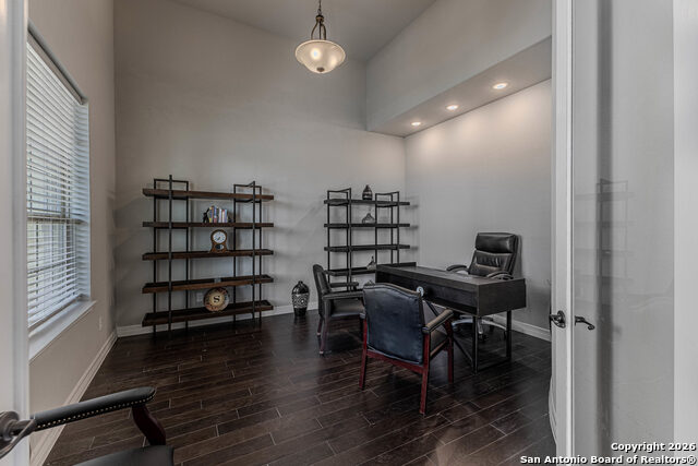 Image 11 of 47 For 13015 Hunters Trace