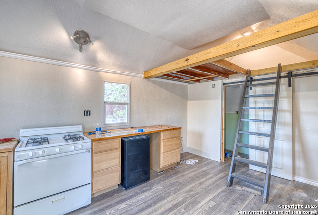 Image 17 of 42 For 10581 Fm 2200