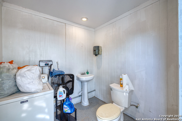 Image 19 of 42 For 10581 Fm 2200