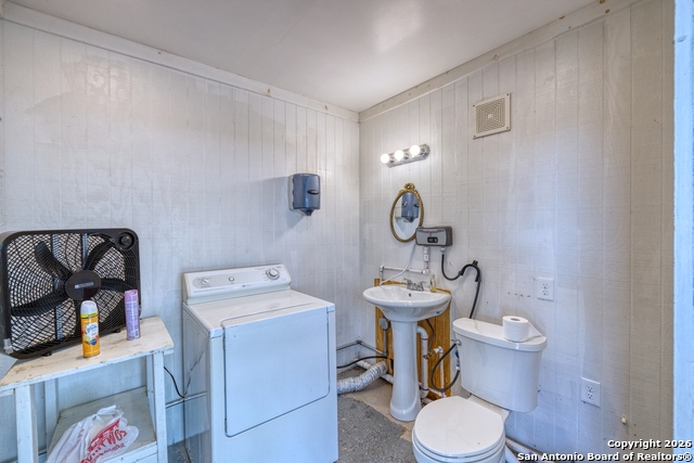 Image 20 of 42 For 10581 Fm 2200