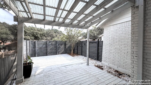 Listing photo id 3 for 12111 Woodsrim